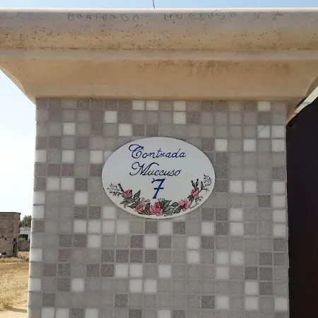 Ferienwohnung Bilocale Grazioso Torre San Giovanni Exterior foto